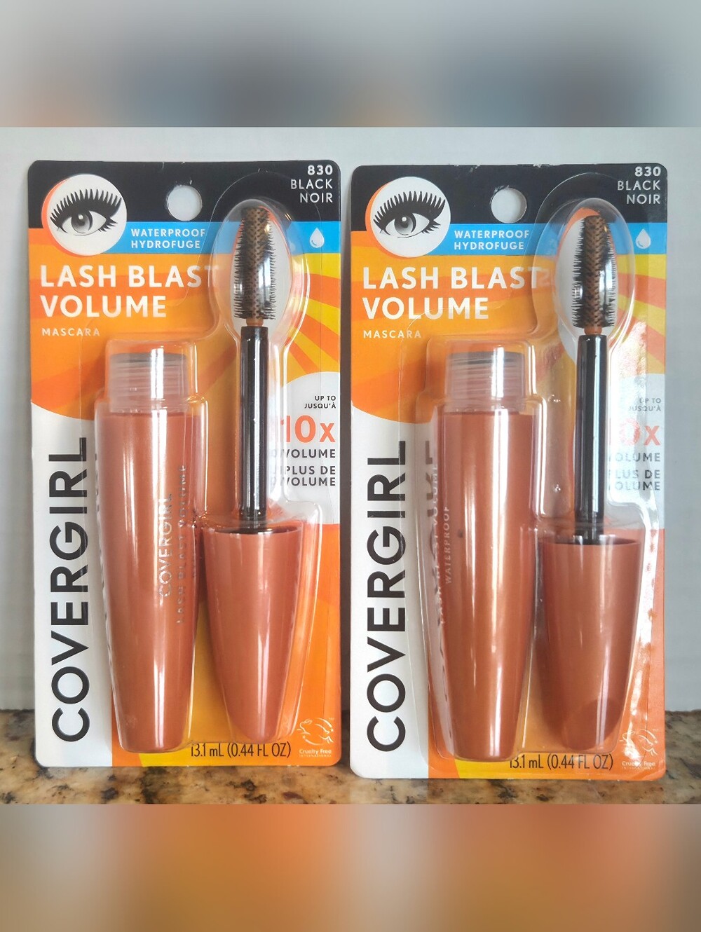 COVERGIRL Lash Blast Volume Waterproof Mascara - Black Noir 13.1 mL